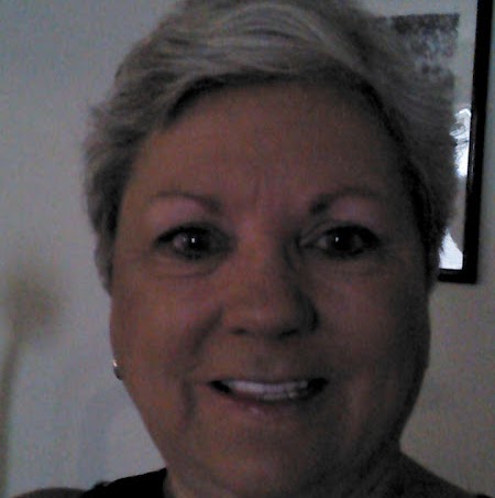 Debbie Bridges Photo 32