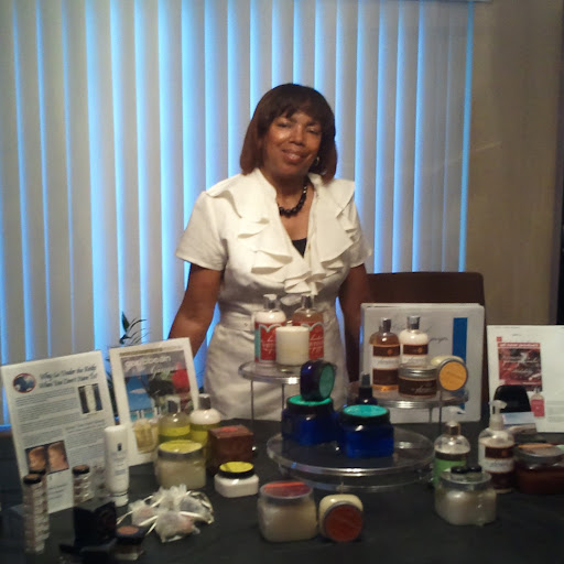 Janice Clarke Photo 10