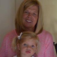 Bonnie Gillespie Photo 34