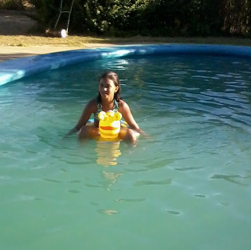 Jeannette Silva Photo 9