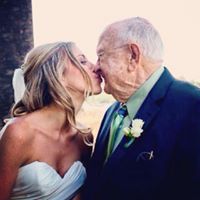 Leigh Donovan Photo 22