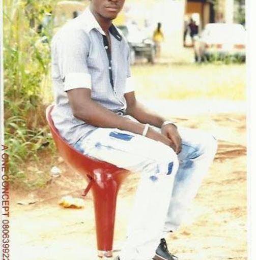 Victor Roberts Photo 7