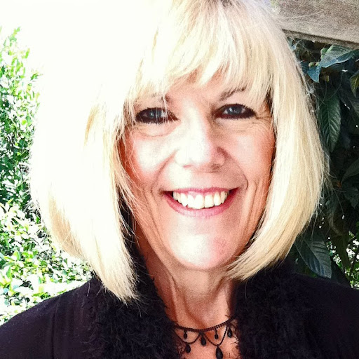 Ann Cummings Photo 18