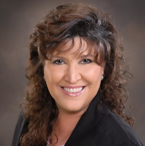 Janis Henderson Photo 5