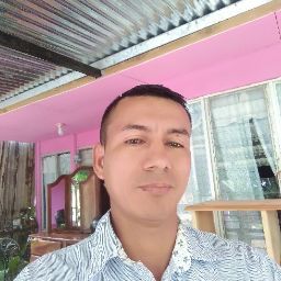 Alexis Villanueva Photo 5