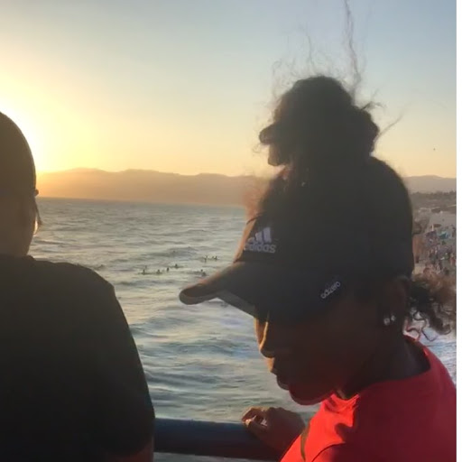 Nia Mitchell Photo 15