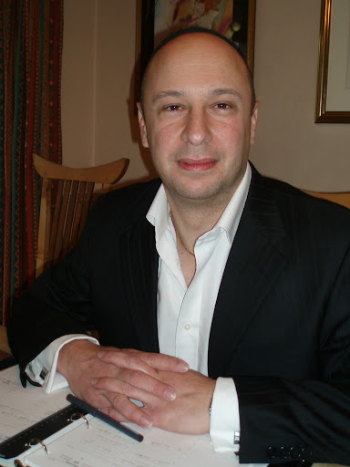 Mark Abrahams Photo 33