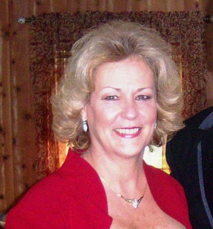 Linda Hanson Photo 40