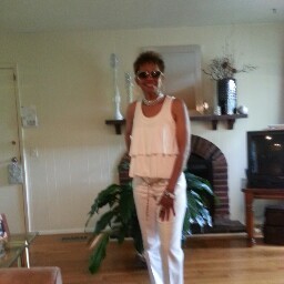 Catherine Haynes Photo 15