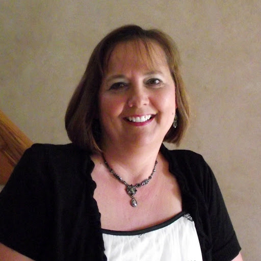 Renee Lawrence Photo 37