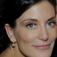 Stephanie Avey Photo 3