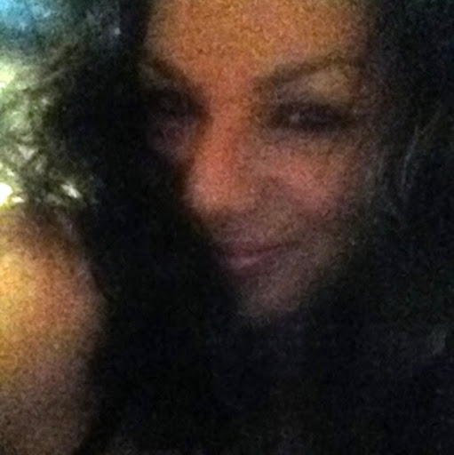 Celia Martin Photo 20