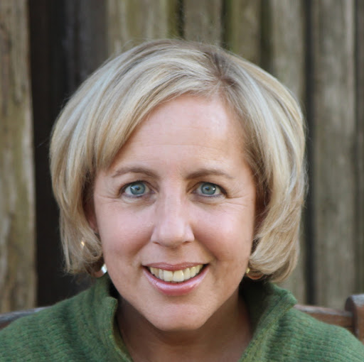 Christine Meredith Photo 16