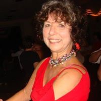 Evelyn Bloom Photo 5
