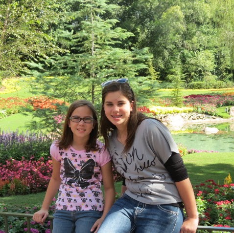 Kristi Swanson Photo 21