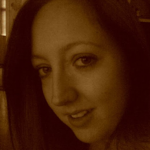 Christina Andersen Photo 9