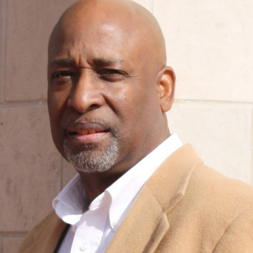 Kenneth Christian Photo 19