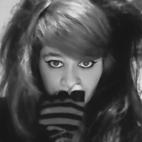 Jessica Briggs Photo 22