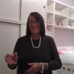 Carmen Saenz Photo 13
