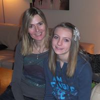 Sandra Bowles Photo 17