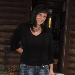 Janet Marshall Photo 18