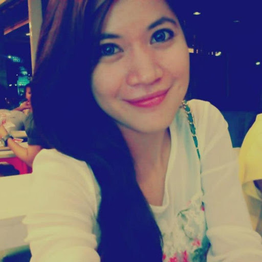 April Molina Photo 18