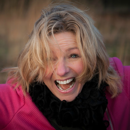 Linda Samuel Photo 9