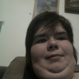 Elizabeth Arbuckle Photo 13