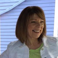 Andrea Mosher Photo 35