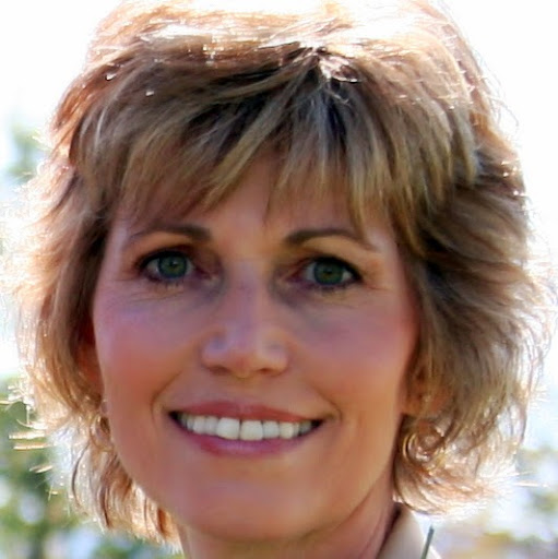 Dolores Johnson Photo 12