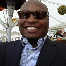 Aaron Mack Photo 12