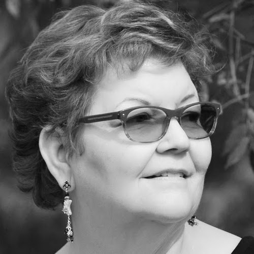 Rita Vaughn Photo 15