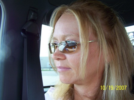Rebecca Cole Photo 18