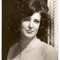 Nancy Arnold Photo 37