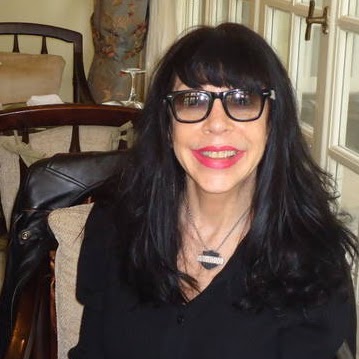 Catherine Reeves Photo 15