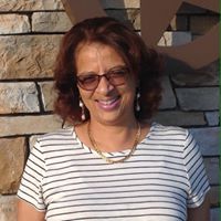 Patricia Travis Photo 23