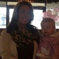 Laura Smallwood Photo 13