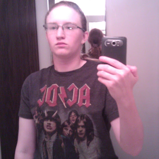 Jennifer Markham Photo 29