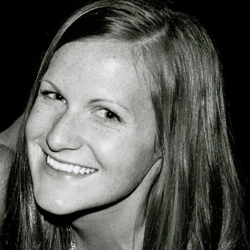 Catherine Finn Photo 9