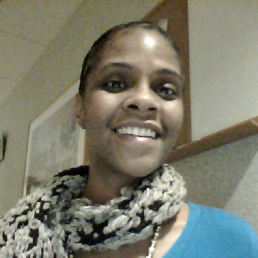 Andrea Roberts Photo 18