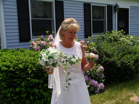 Lori Warren Photo 37