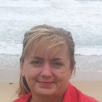 Julie Nagle Photo 10