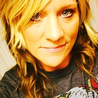 Jennifer Erickson Photo 15