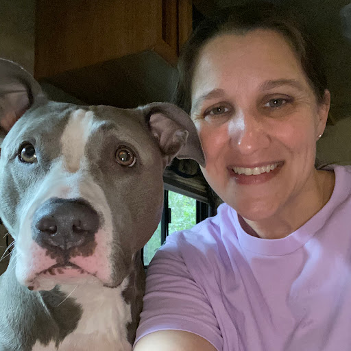 Robin Burnette Photo 27