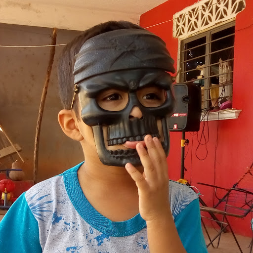 Oscar Villanueva Photo 17