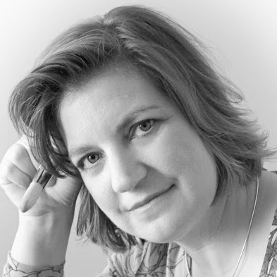 Jennifer Cowles Photo 7