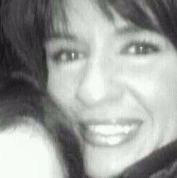 Amy Ritchie Photo 17