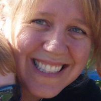 Michelle Nicholson Photo 25