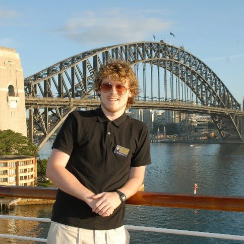 Bobby Dowell Photo 5