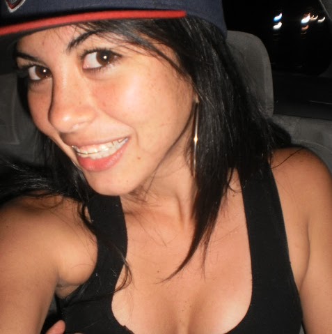 Aimee Gonzalez Photo 21